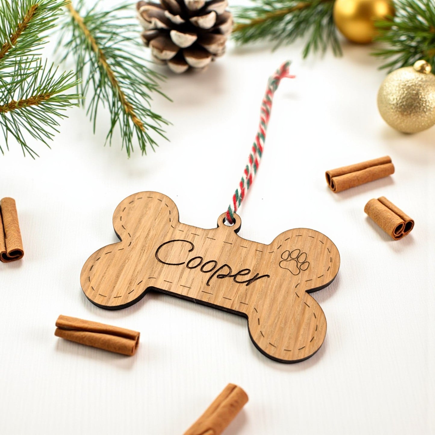 🎄 Personalised Dog Christmas Bauble – Wooden Bone Ornament with Pet Name