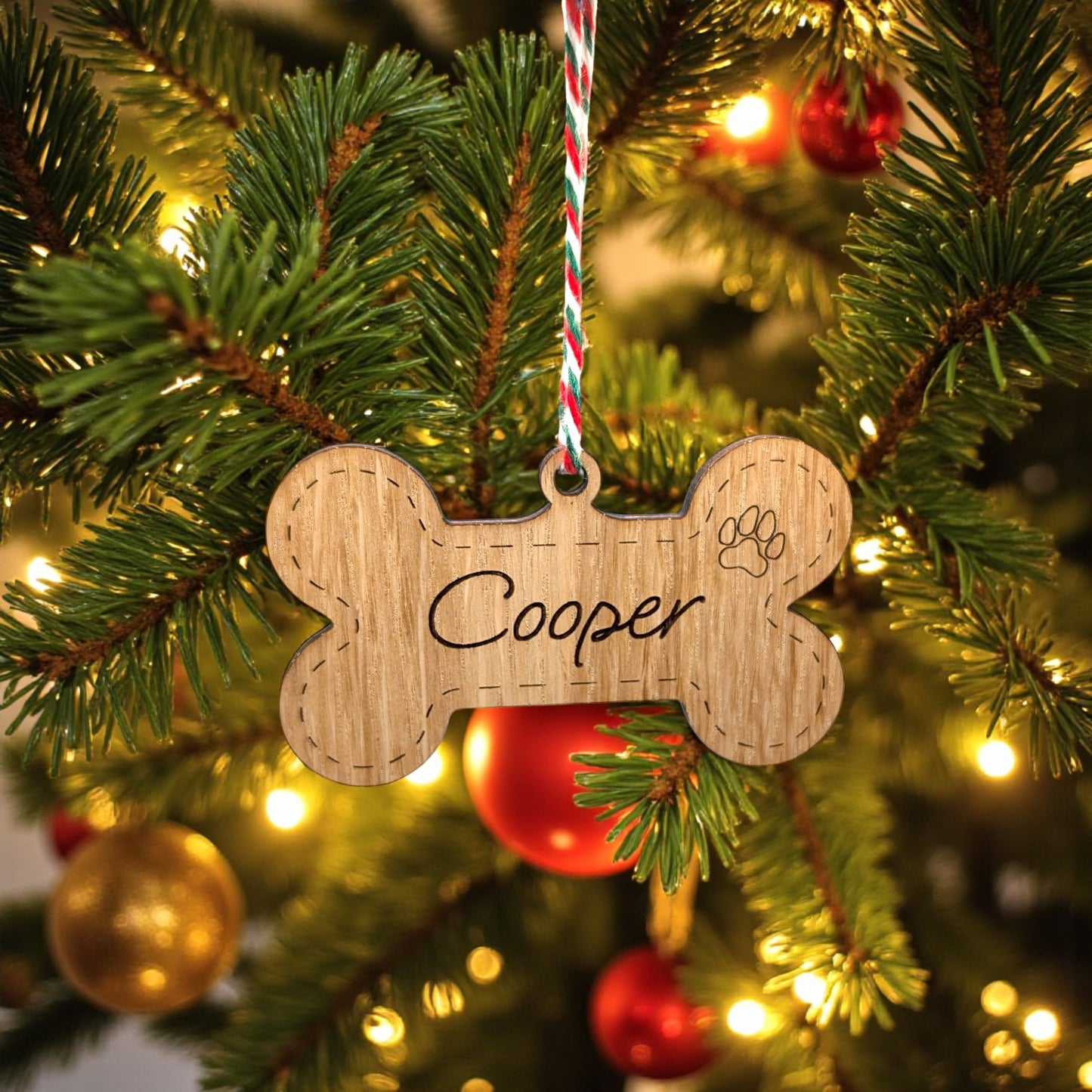 🎄 Personalised Dog Christmas Bauble – Wooden Bone Ornament with Pet Name
