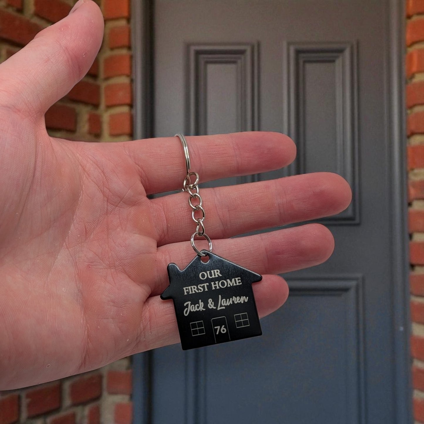 🔑 Personalised Metal House Keyring – New Home Gift for Couples